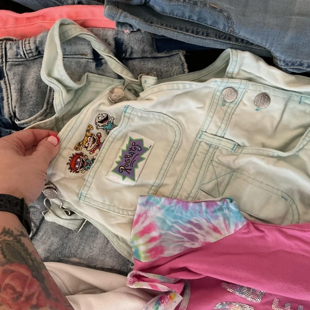 Mixed Brands Outfit Lot Girls 7/8 Jeans Shorts Sweatshirt 13pc Disney Rugrats